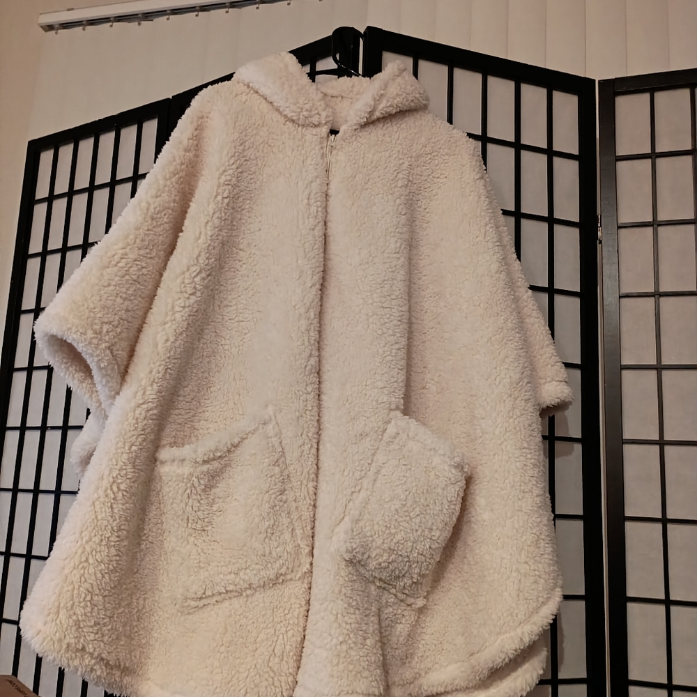 Warm & Cozy Cream Sherpa Poncho